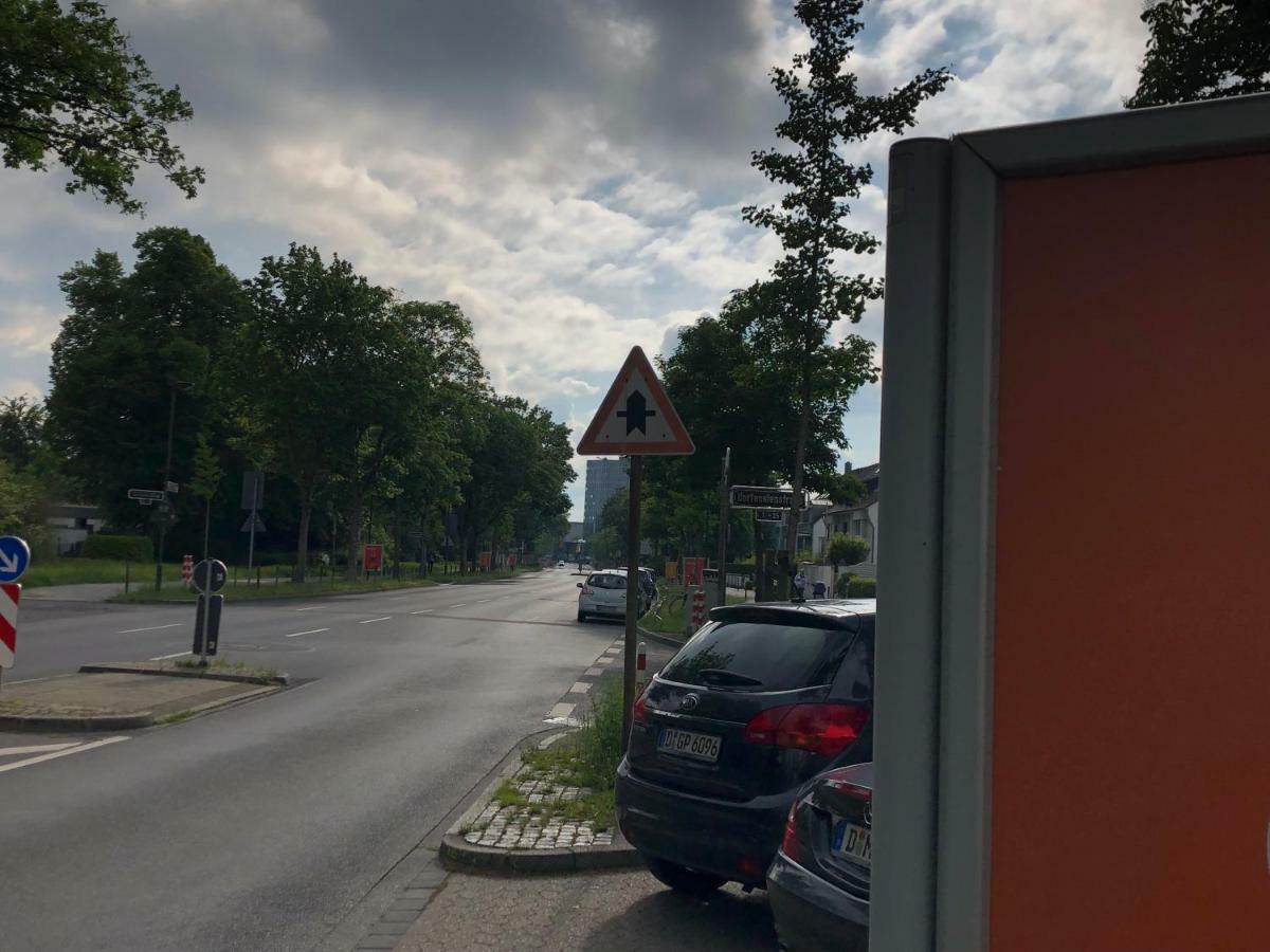 Messezimmer Stockum Düsseldorf Exterior foto